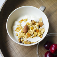 #08 有機ココナッツ、チアシード、ラム酒、ひまわりの種入り爽やかシトラスレモングラノーラ